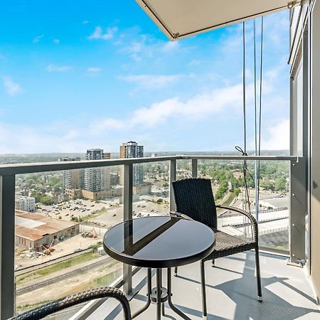 Newly Built Condo With Amazing Views Китченер Экстерьер фото